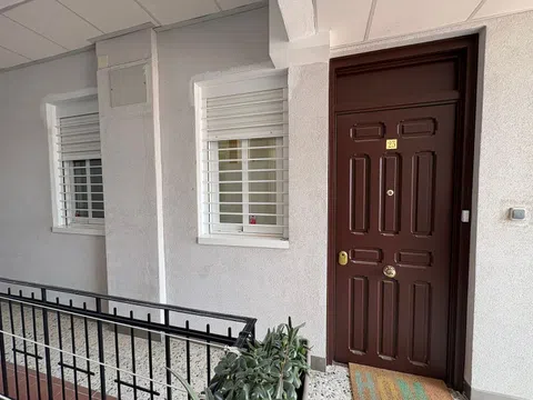 Piso en calle de Narváez, 70