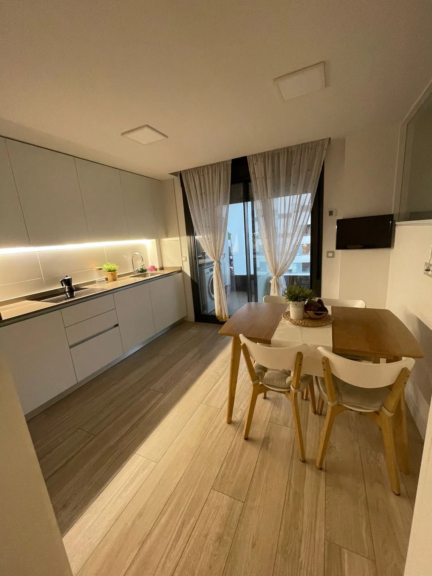 Piso en calle Antonio Conejo Salguero, 5 , 6° - Foto 3