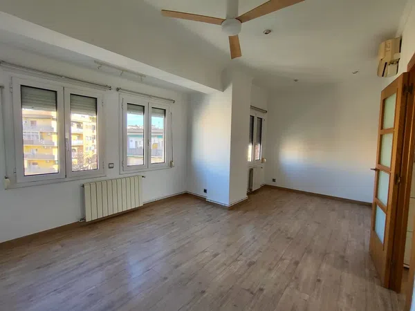 Piso en calle del Cardenal Tedeschini, 74 - Foto 2