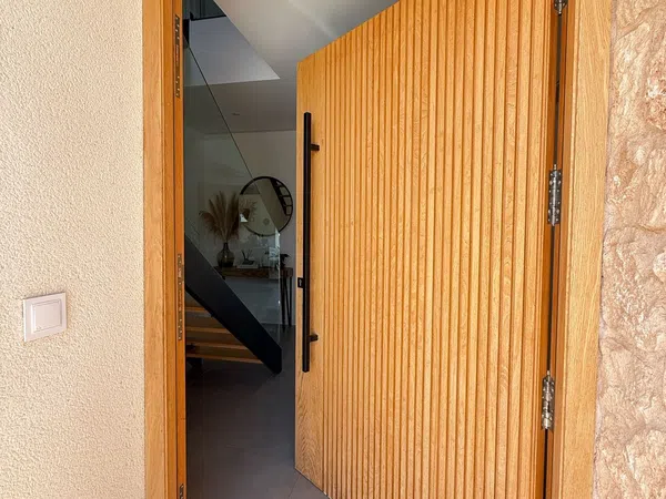 Chalet pareado en Calle de Toni Roig, 20 - Foto 2
