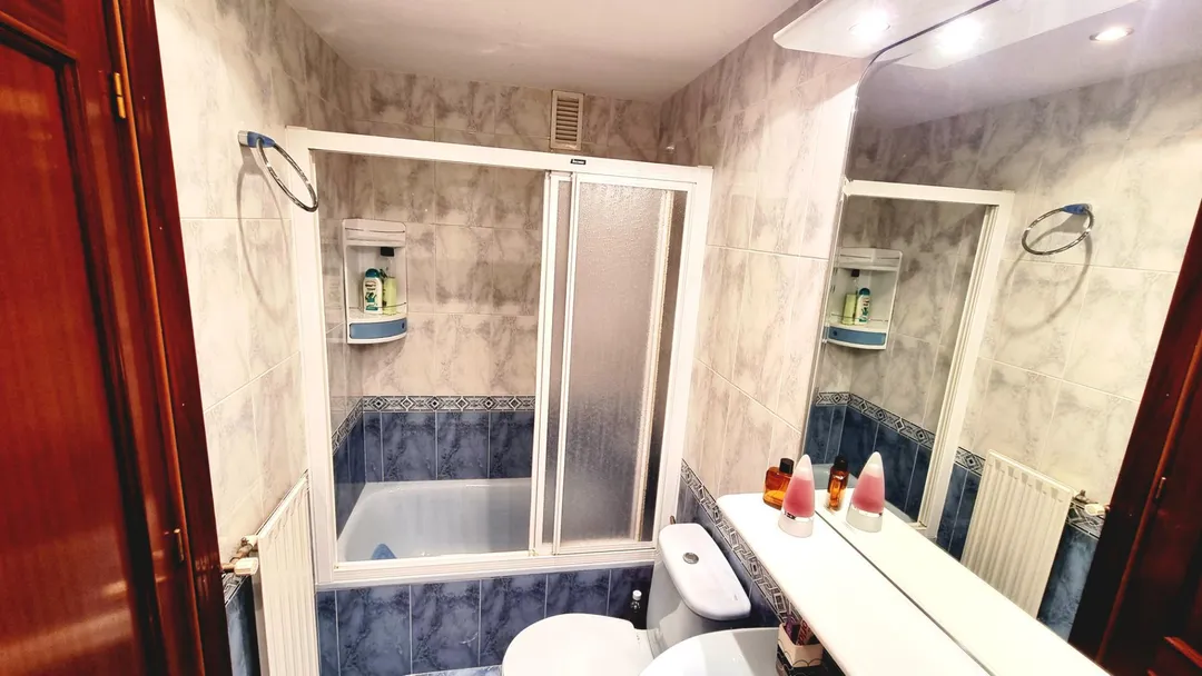 Piso en  Calle Santa Isabel 18 - Foto 6