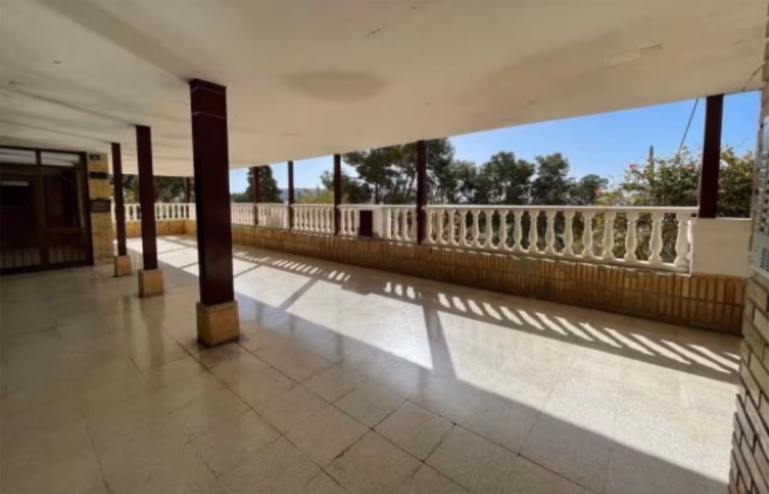 Piso en  Calle Pintor Pedro Camacho 17 - Foto 9