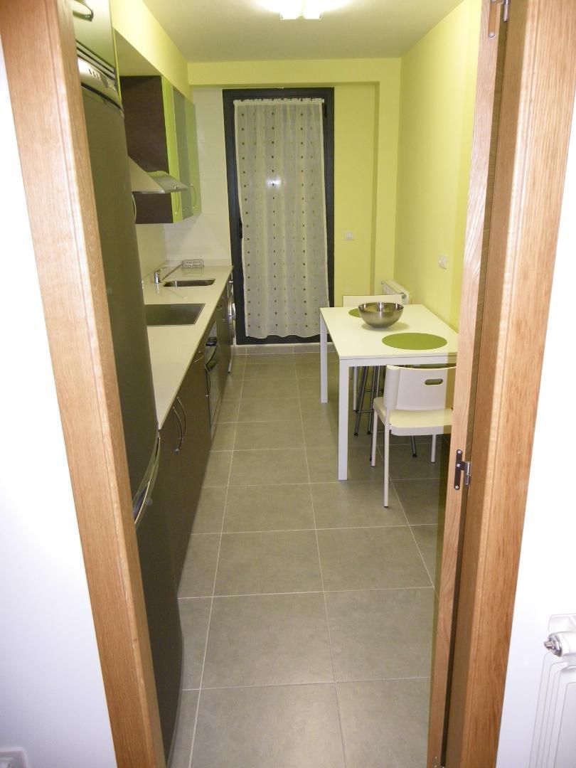 Piso en  Calle Rosalía de Castro 25 - Foto 4