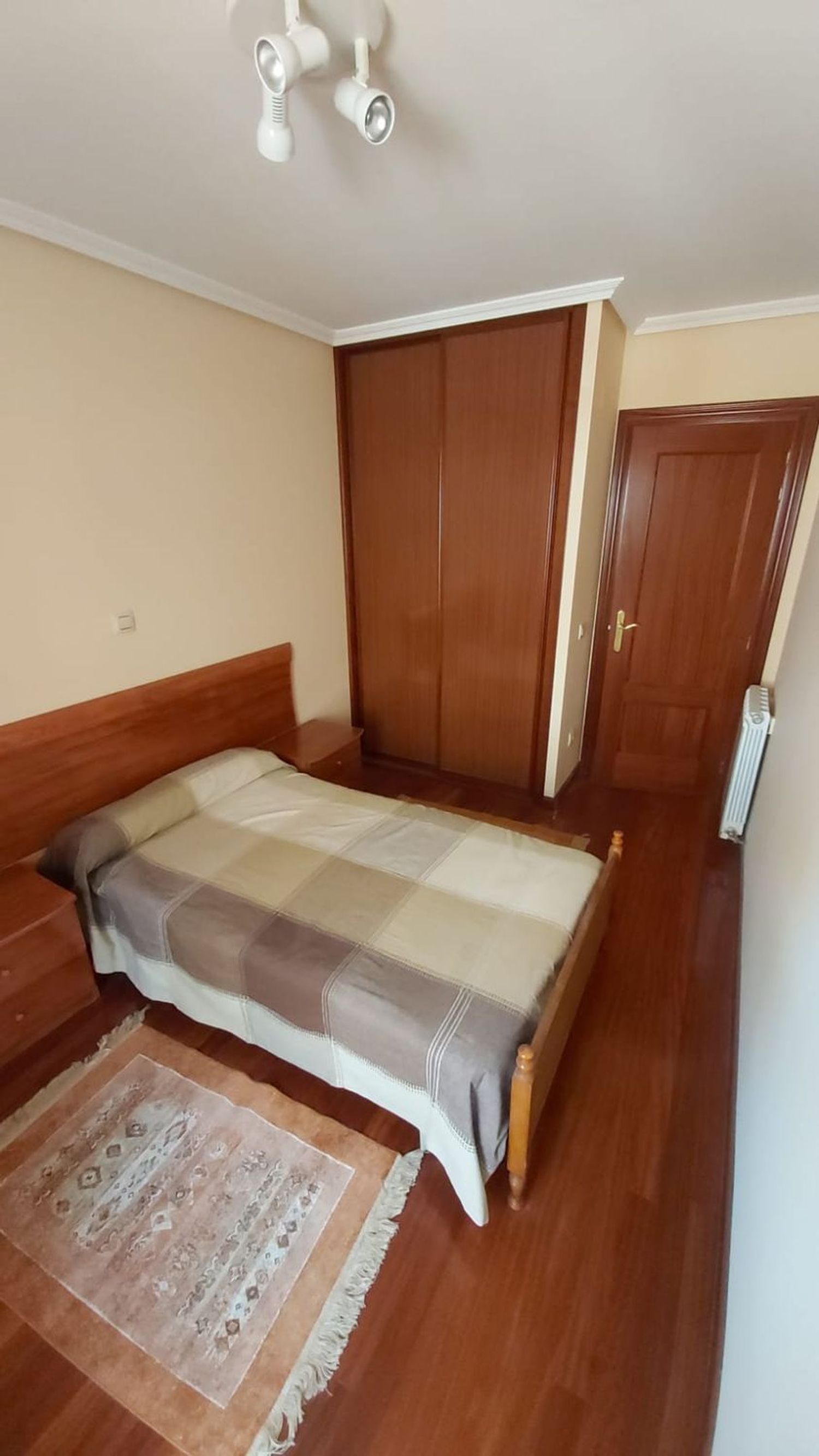 Piso en Calle Julián Fernández Ollero, 5 - Foto 10