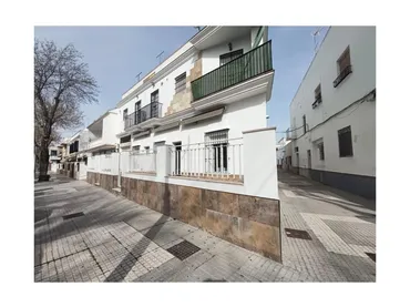 Piso en  Avenida del Ejército 57 - Foto 1