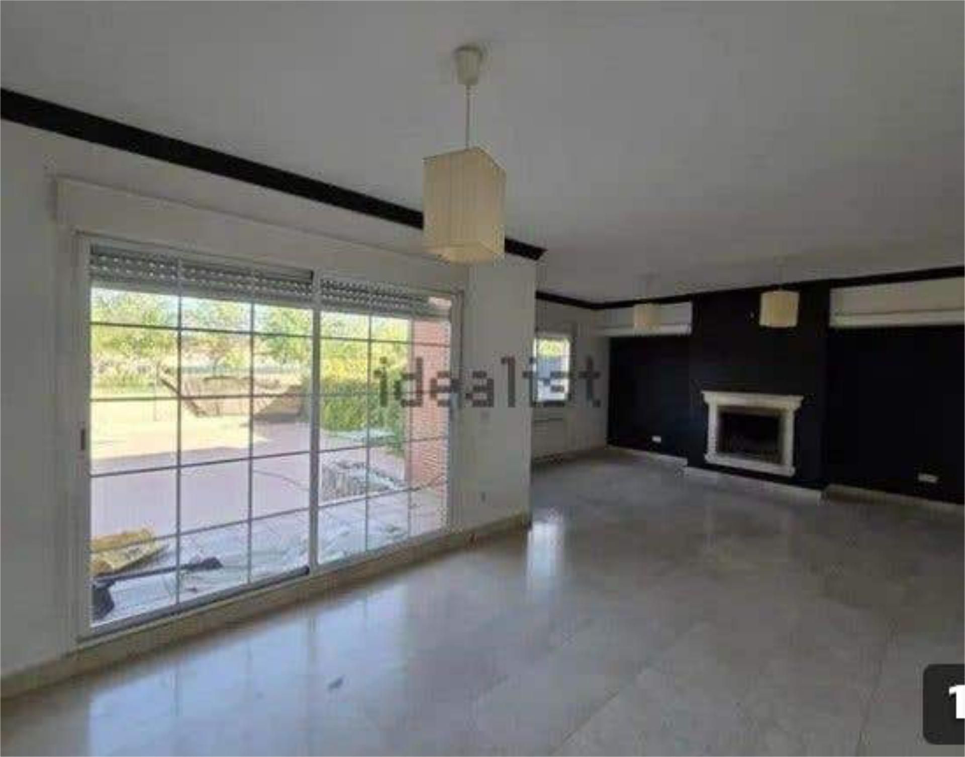 Casa adosada en Villanueva de la Cañada - Foto 4