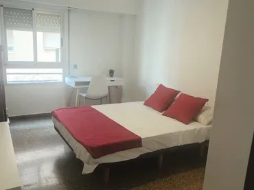 Piso en  Carrer de Maximilià Thous 14 - Foto 13