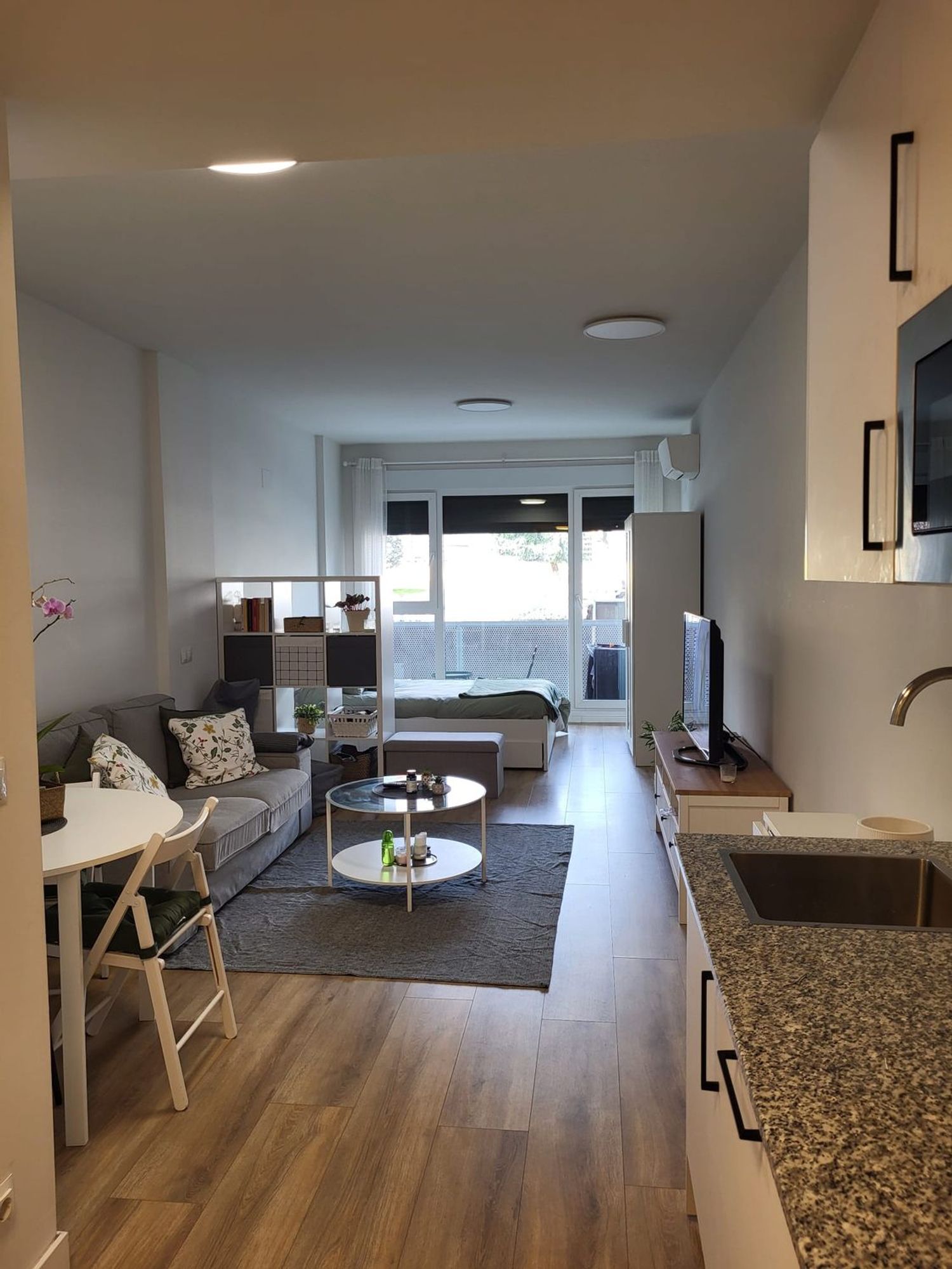 Estudio en paseo de Europa, 30 - Foto 1