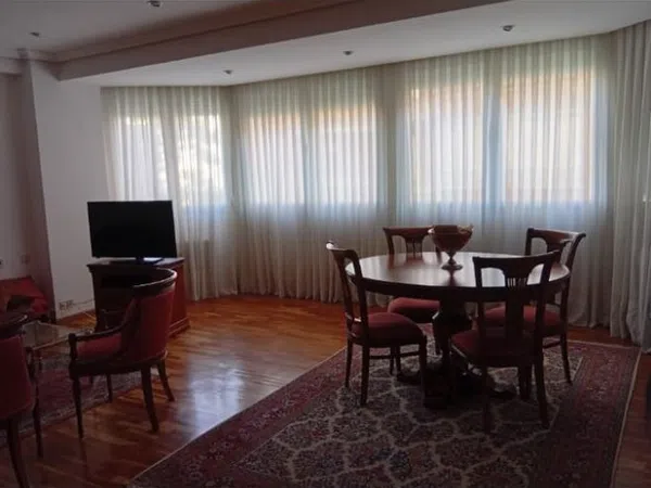 Piso en calle de Magallanes, 1