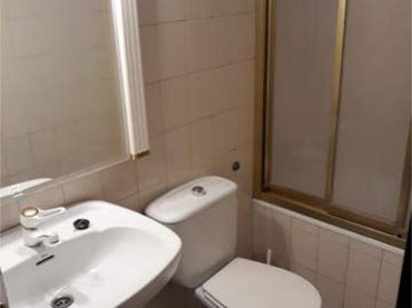 Piso en estación de autobuses - Foto 4