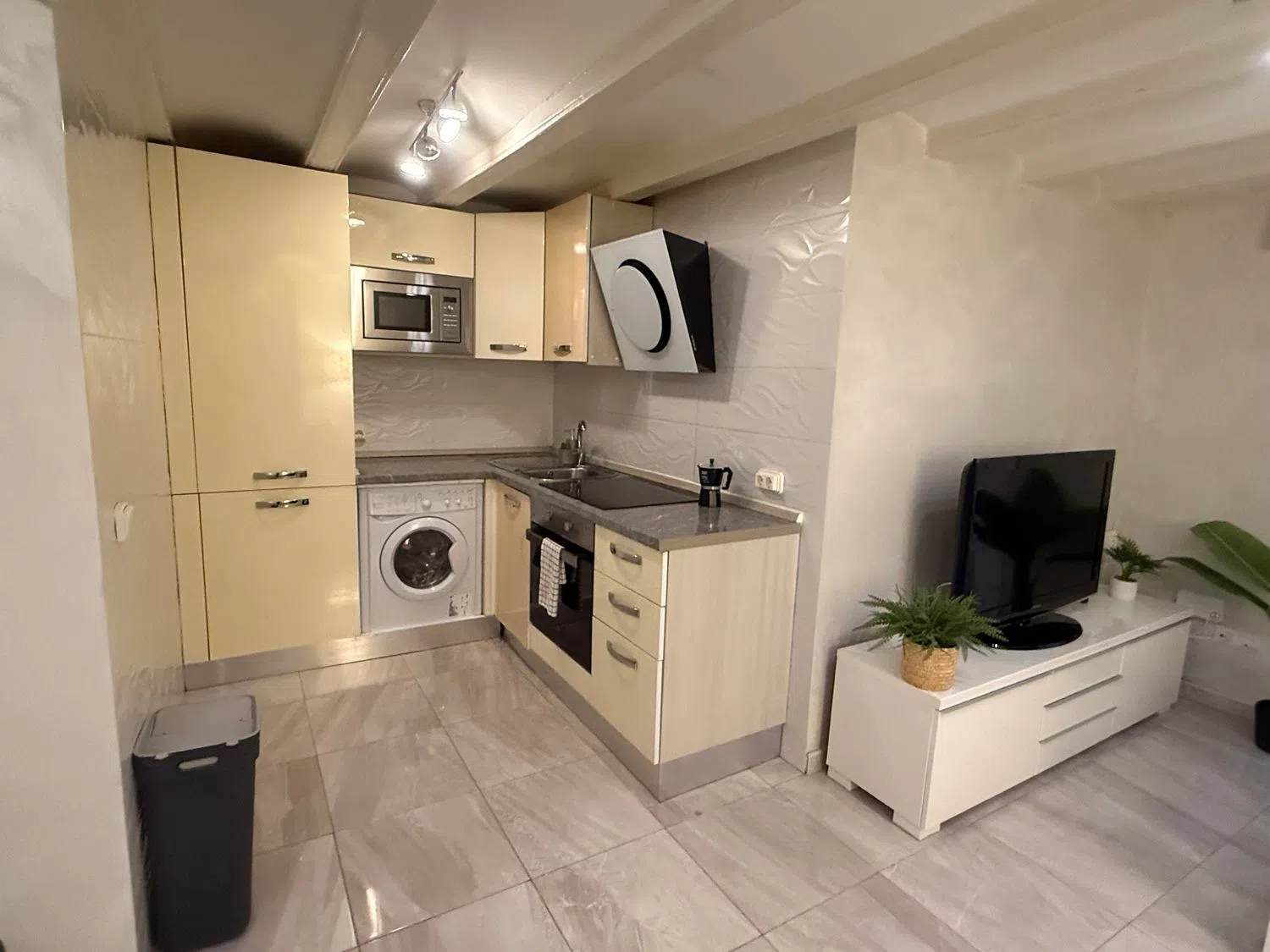 Estudio en calle dels Salvador, 5 - Foto 3