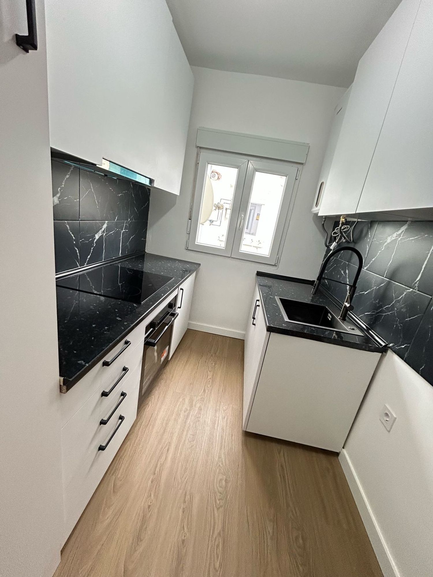 Piso en Reyes Católicos - Foto 14