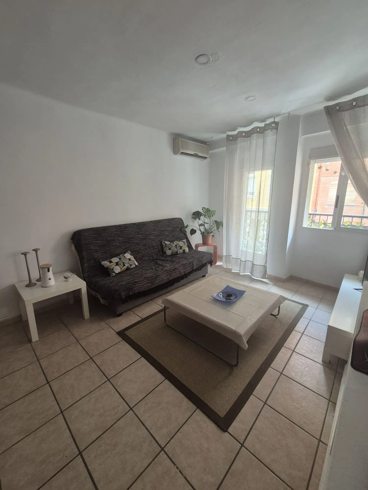 Piso en avenida del Camí Nou, 10 - Foto 1