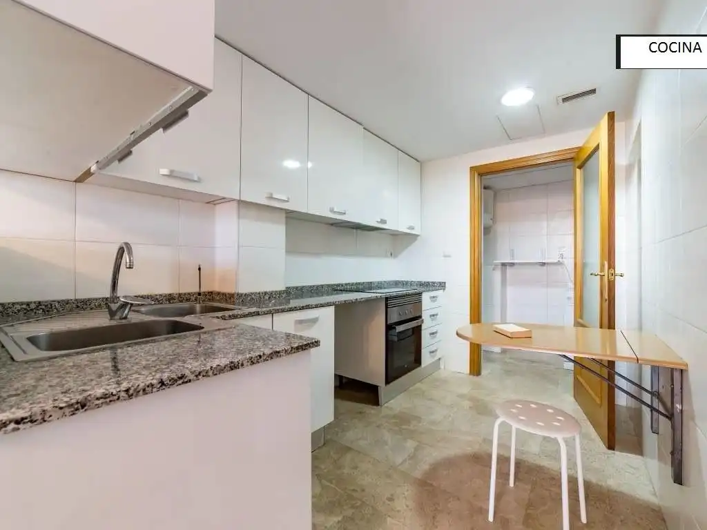 Piso en  Avinguda del Cardenal Benlloch 15 - Foto 6