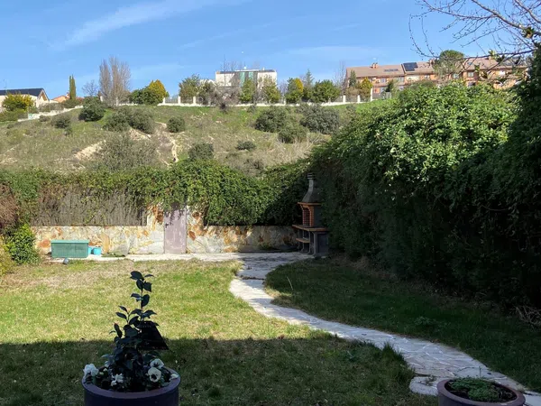 Chalet adosado en Barrio Monte Rozas - Foto 5