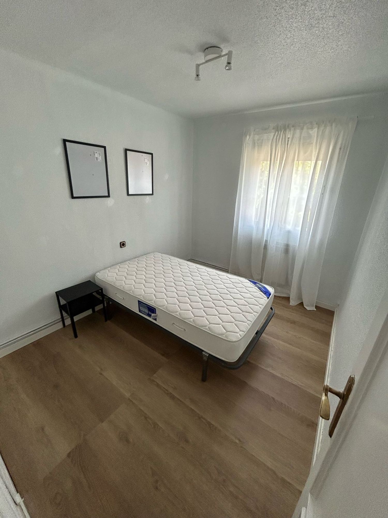 Piso en Calle de Cuart de Poblet, 131, Lucero - Foto 16