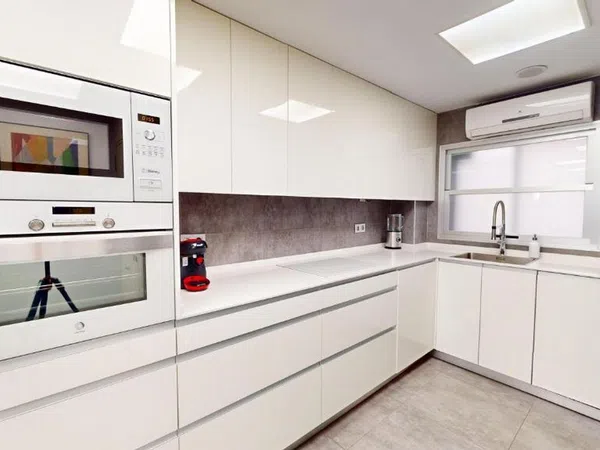 Piso en avenida Ricardo Soriano, 20 - Foto 8