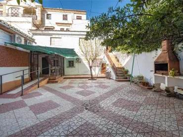 Casa adosada en huetor vega - Foto 4