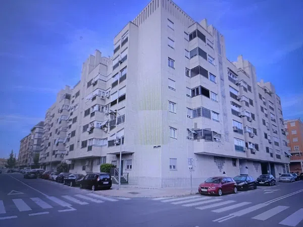 Alquiler de piso en Avenida del Campo de Calatrava, 17 - Foto 1