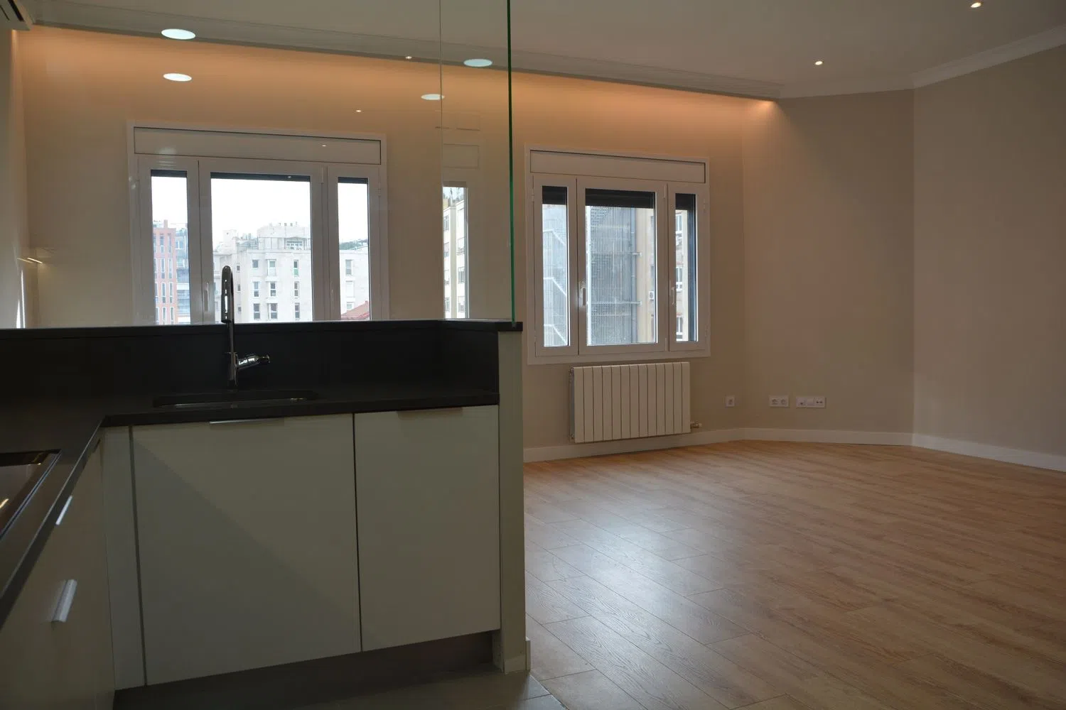 Piso en travesía de Gràcia, 60 - Foto 2
