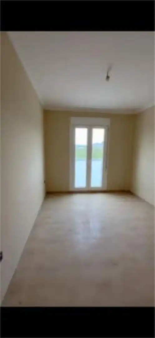 Piso en Piso a la venta con terraza y balco - Foto 3