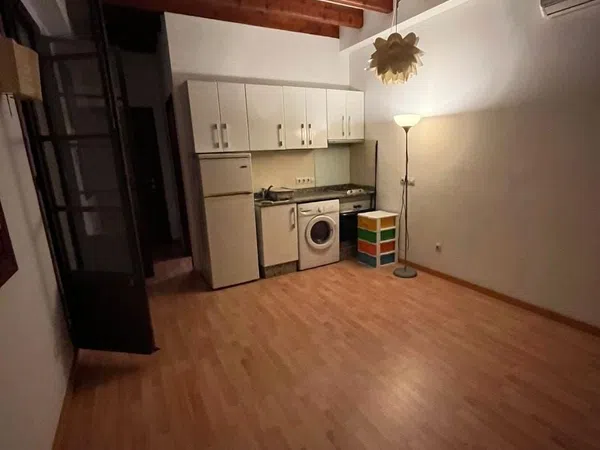 Estudio en C. Jaume II, 26 - Foto 4