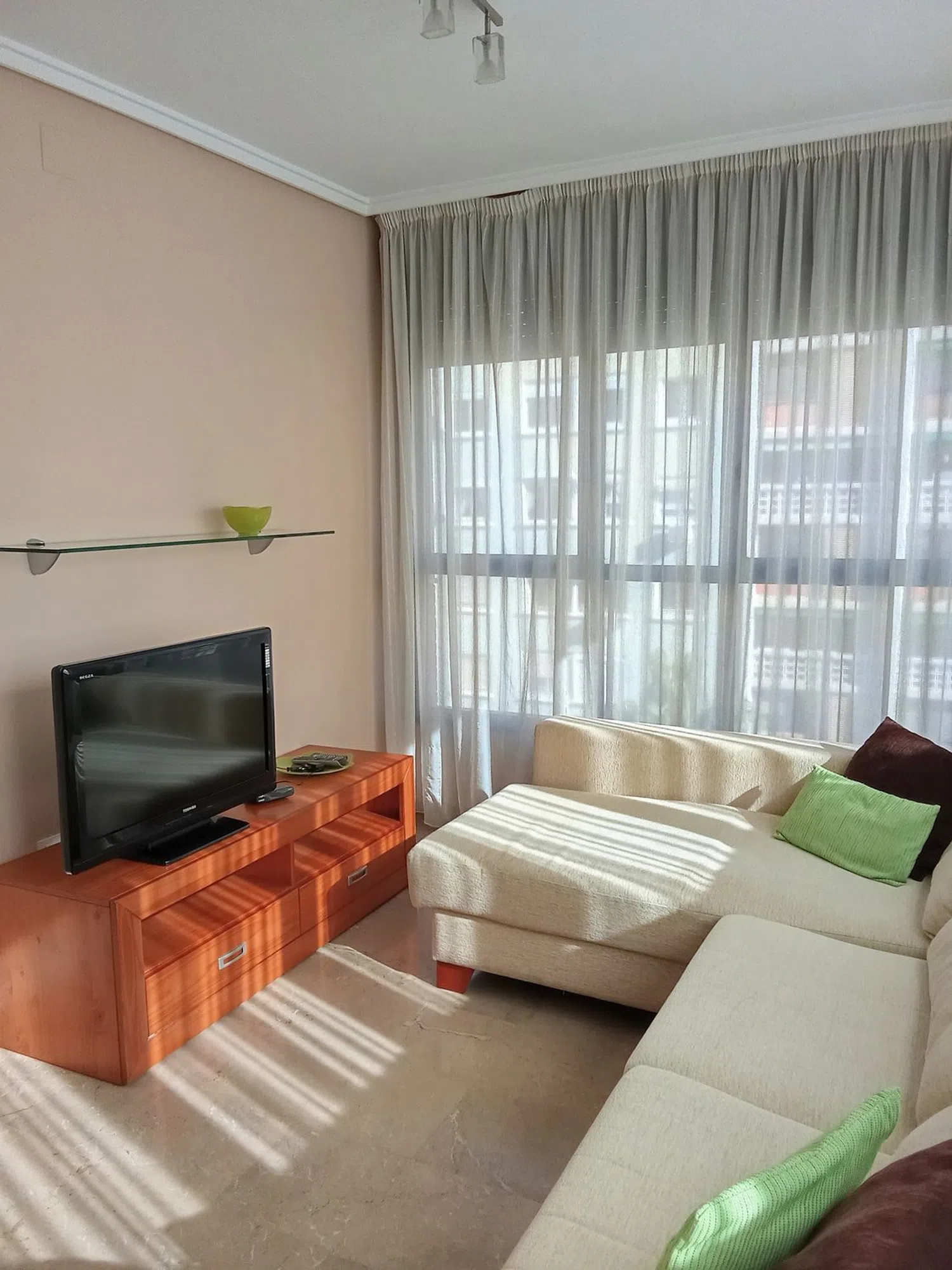 Piso en avenida de Pérez Galdós, 115 - Foto 3