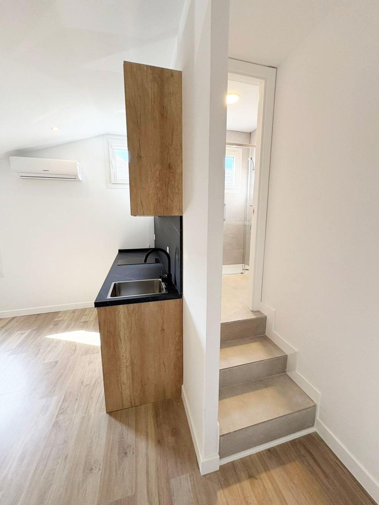 Estudio en plaza de los Cuatro Caños, 4 - Foto 3