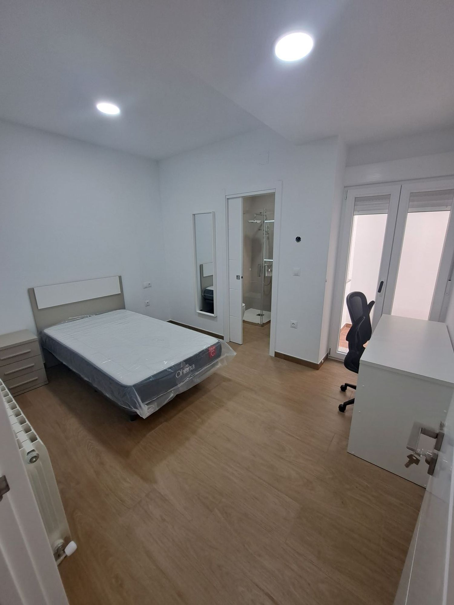 Piso en calle García Moreno, 9