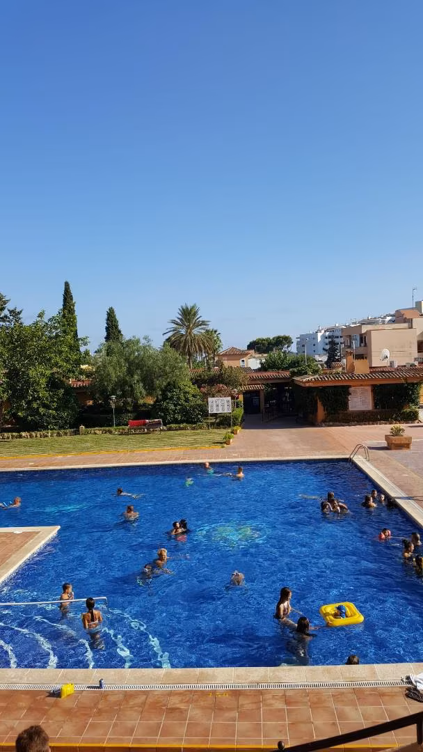 Estudio en  Carrer Jardiel Poncela 7
