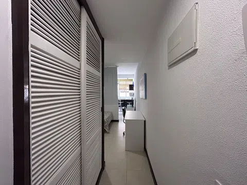 Estudio en calle Bernardo de la Torre, 37 - Foto 2