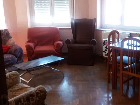 Piso en calle Arapiles, 38