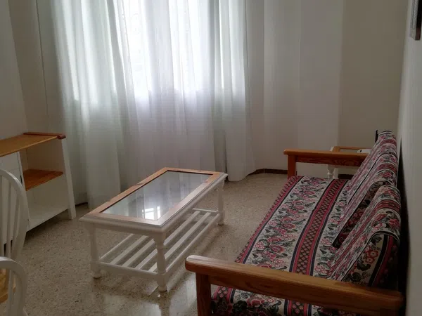Piso en Calle Canalejas, 44 - Foto 3