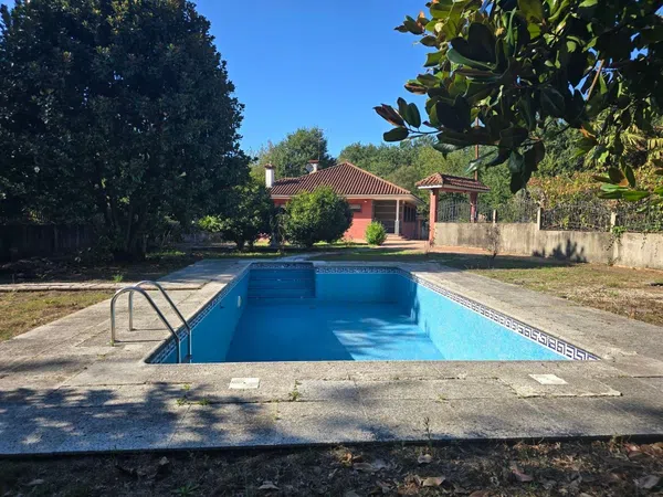 Casa o chalet independiente en Cela, 15 - Foto 1