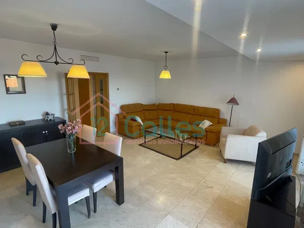 Chalet adosado en Calle Alhambra de Granada s/n, Nuevo Aranjuez-Ciudad de las Artes - Foto 11
