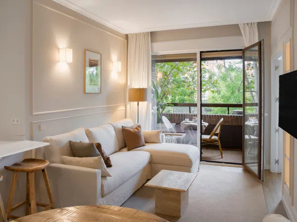 Piso en calle de Álvarez de Baena, 4