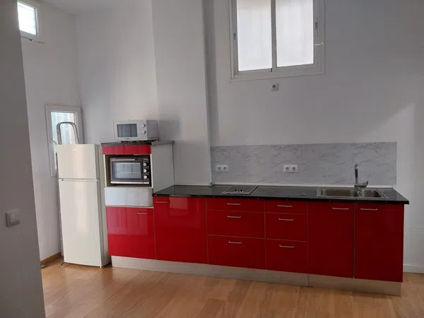 Estudio en Avenida de Karat, 20 - Foto 1