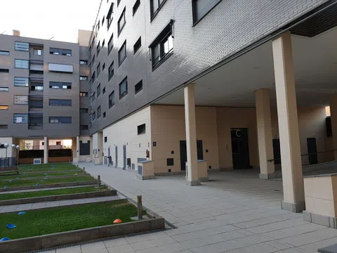 Piso en avenida de la Gavia, 16