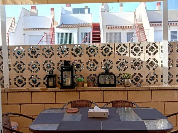 Chalet adosado en Calle Pico Maldito, 36, Los Balcones - Los Altos del Edén - Foto 16