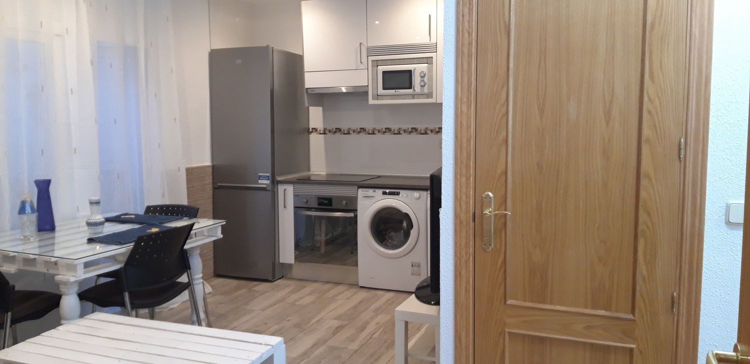 Piso en calle Lago Iseo, 12 - Foto 2