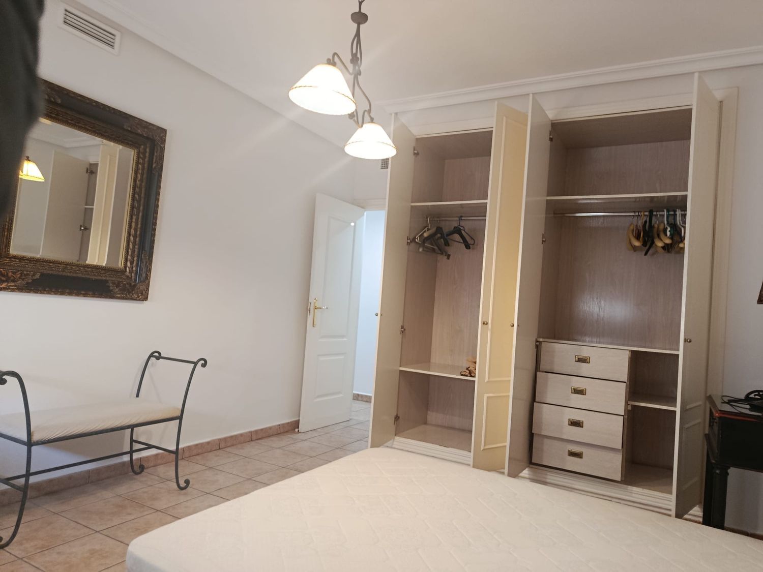 Piso en Calle Ramón Gallud, 75, Las Piscinas Naturales - Foto 13