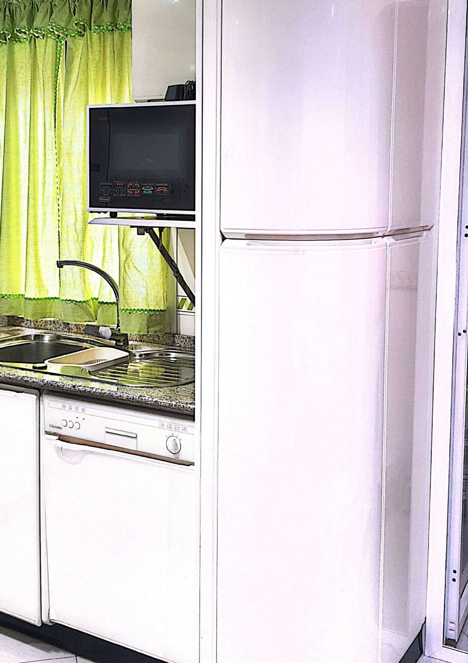 Piso en avenida de las Ciencias, 33 - Foto 3