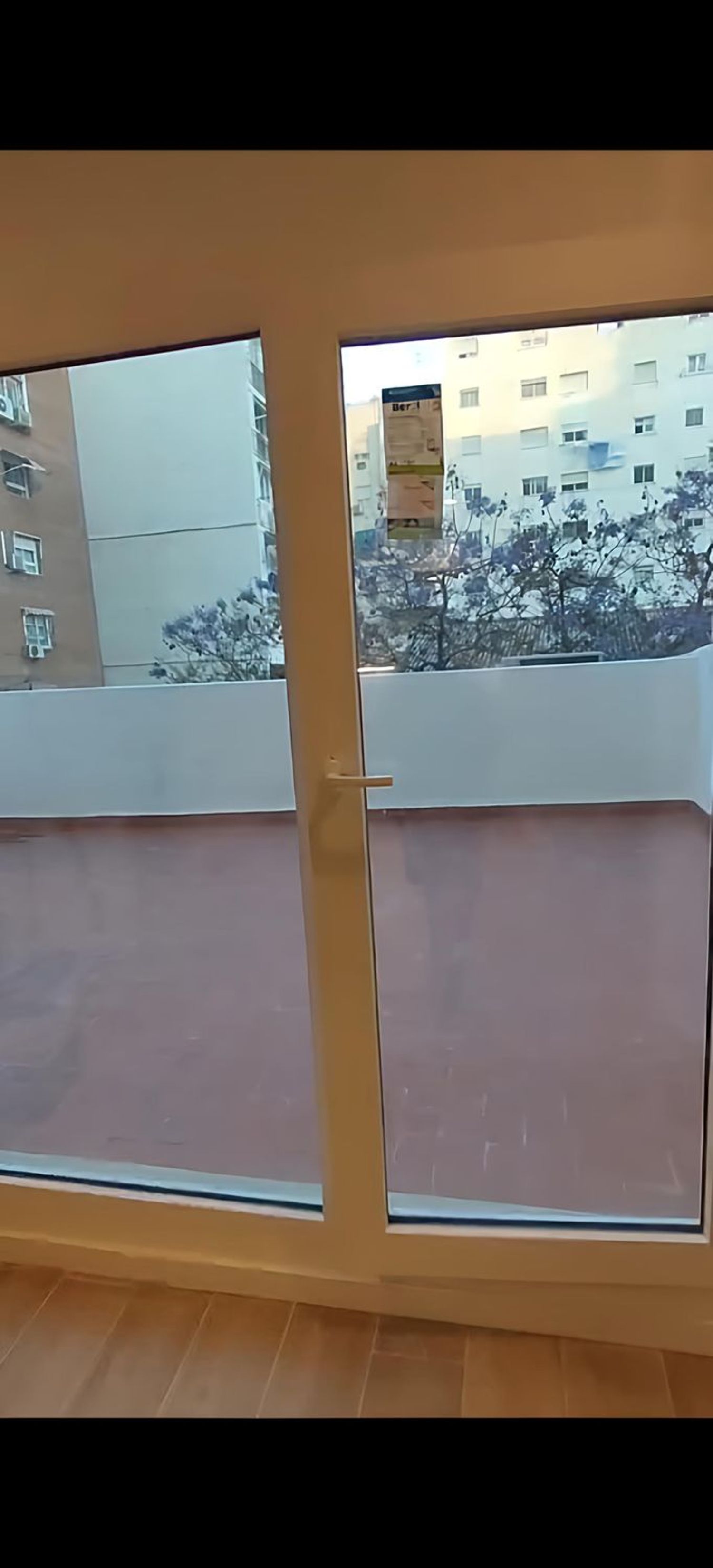 Piso en Peris y Valero, 134, Mont-Olivet - Foto 11