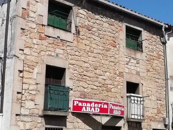 Casa de pueblo en Calle de Manuel Cámara Rodrigo, 48 - Foto 1