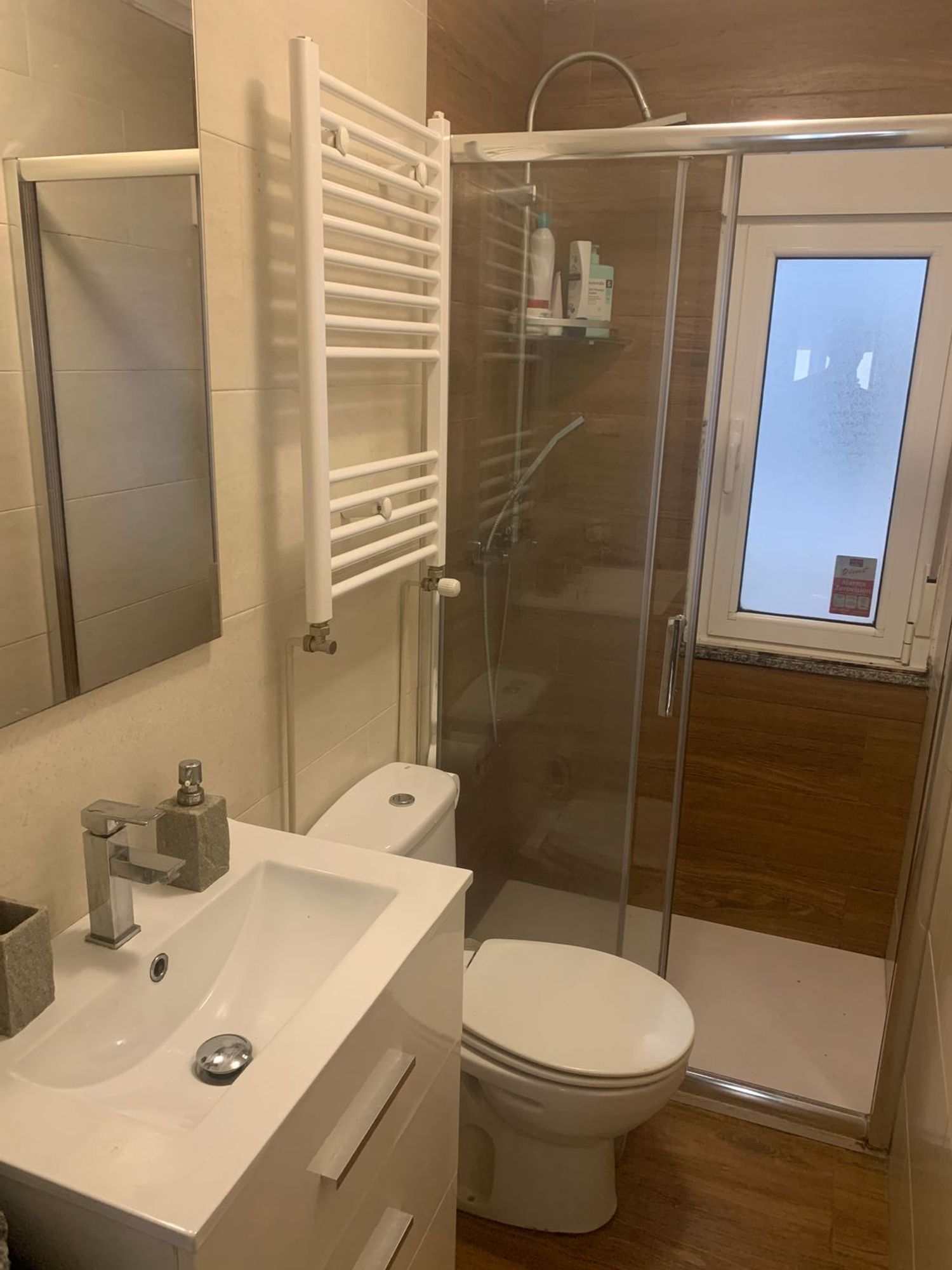 Estudio en calle General Moscardó, 2 - Foto 6