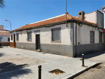 Chalet en Campo de la Verdad - Foto 1