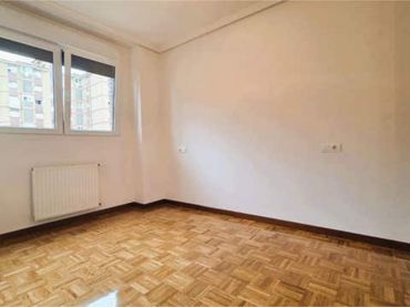 Piso en Nuevo Gijon - Foto 2