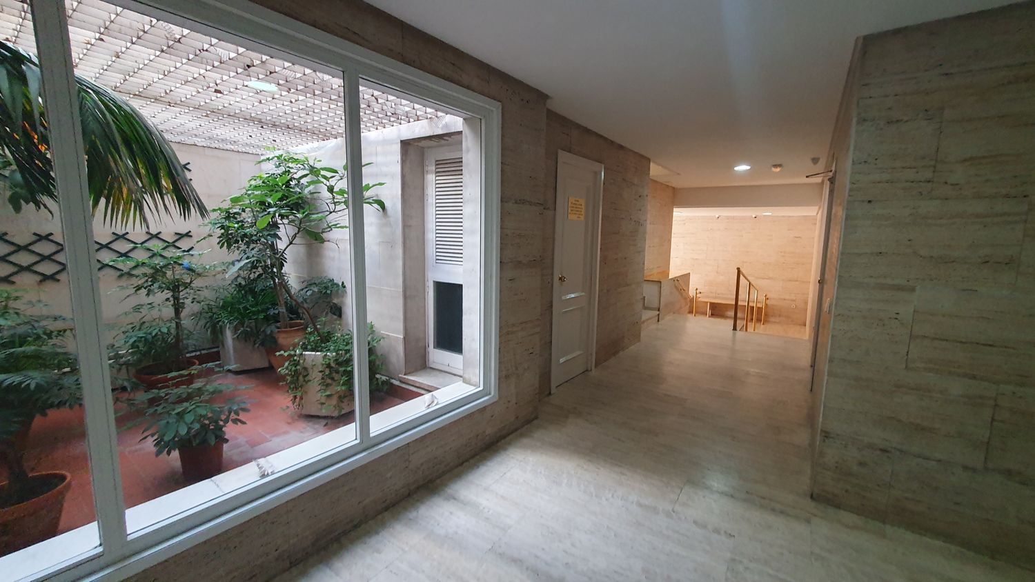 Estudio en calle de Fuencarral, 43 - Foto 2