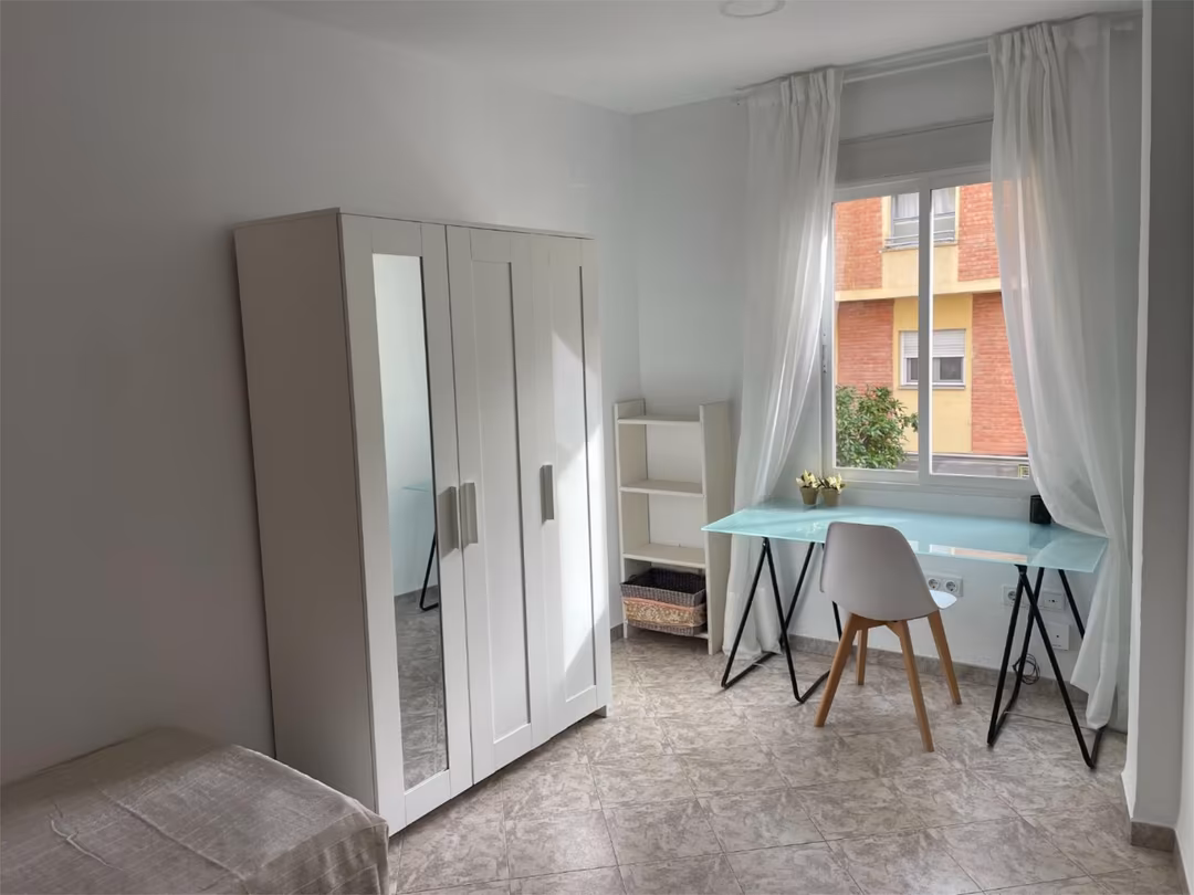 Piso en  Avenida de los Almogávares 64 - Foto 9