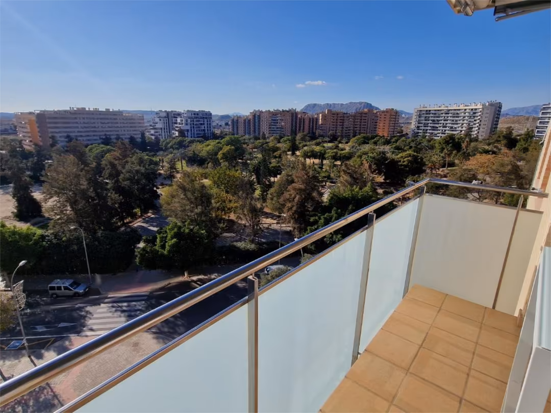 Piso en  Calle Médico Andrés Boldó 2 - Foto 19